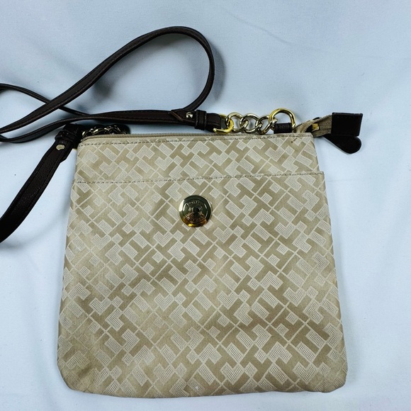 Tommy Hilfiger Light Tan Crossbody Logo Pattern Bag / Purse Small/Medium - Picture 1 of 11